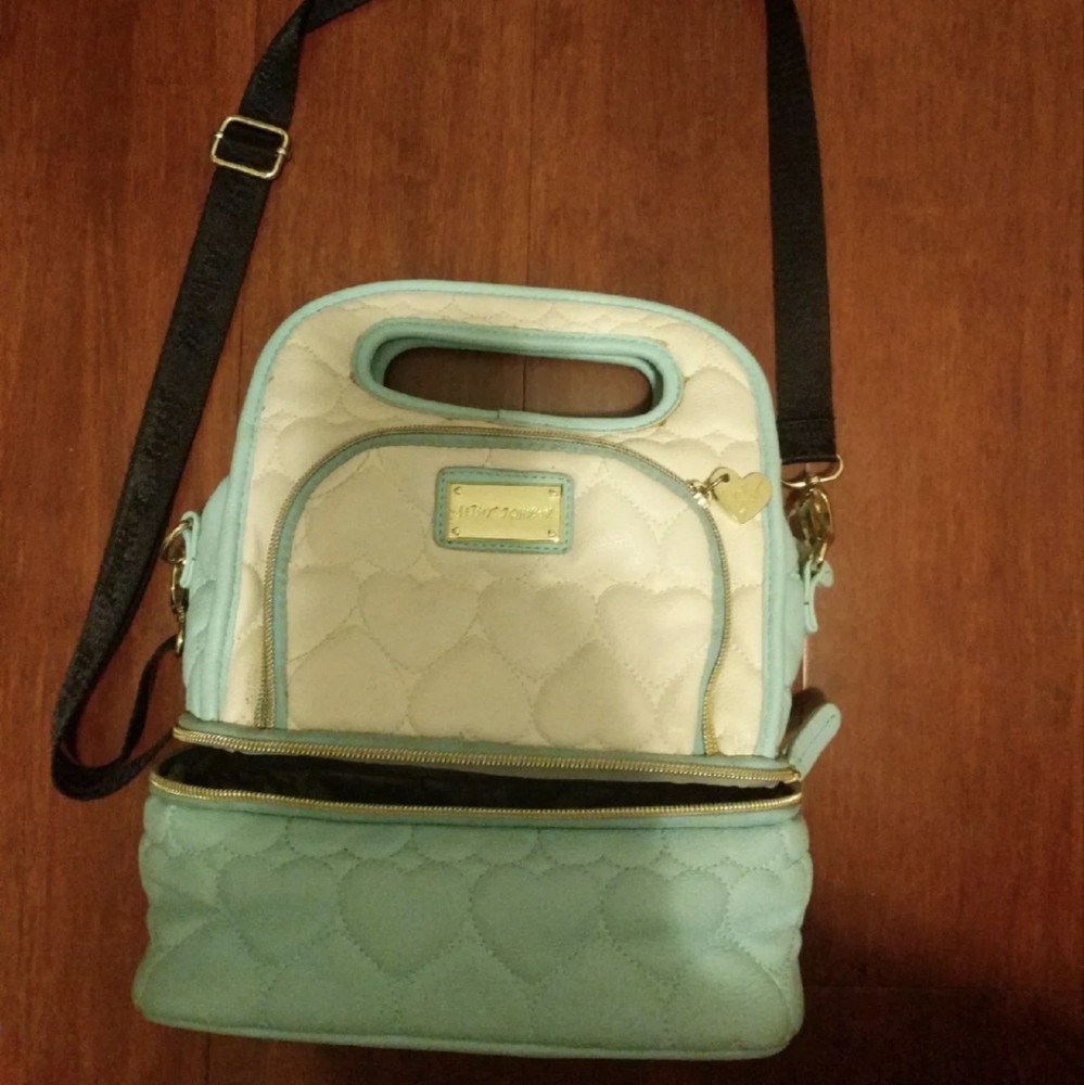 Betsey Johnson Lunchbox :)